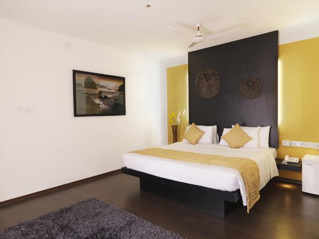 Aquarock Hotel Kazhakuttam Chambre photo