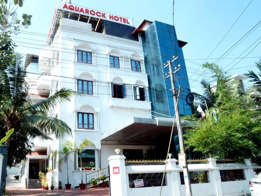 Aquarock Hotel Kazhakuttam Extérieur photo
